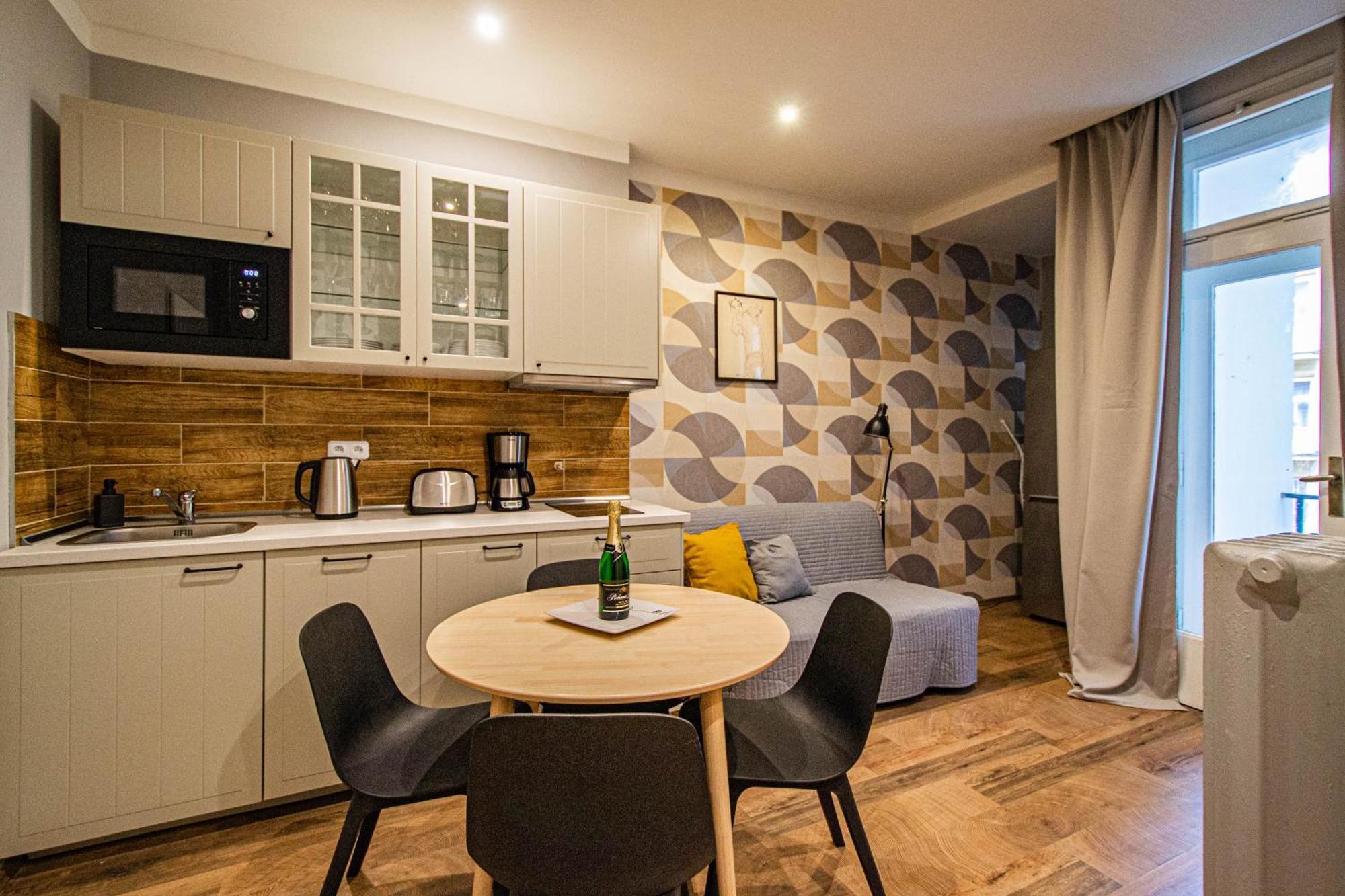 Cozy Studio In The Main City Center Praha Eksteriør bilde