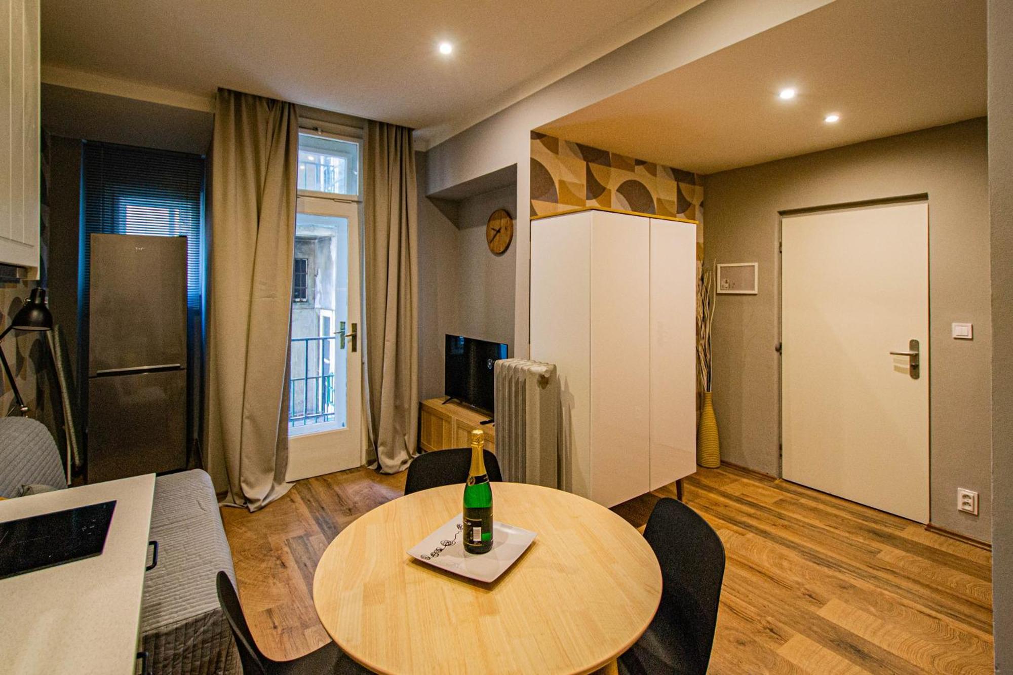 Cozy Studio In The Main City Center Praha Eksteriør bilde